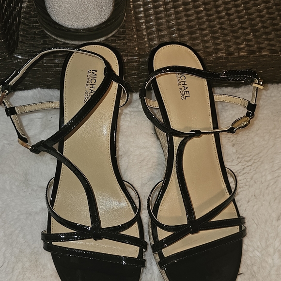 Michael Kors Stapped Wedges - Picture 4 of 9